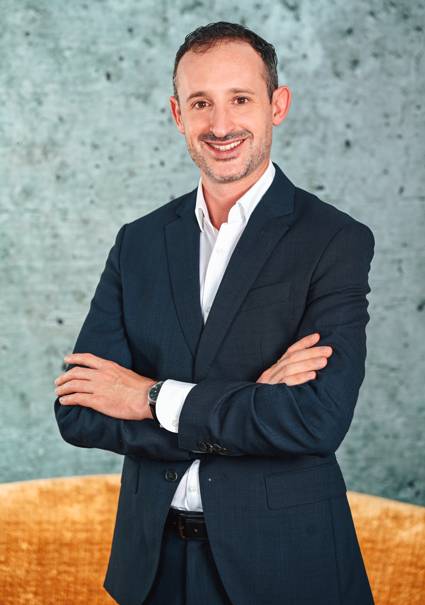 Dr Nitzan Kenig Specialist in Plastic & Reconstructive Surgery